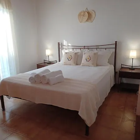 Nerissa 3, Two Bedroom House Holiday home *