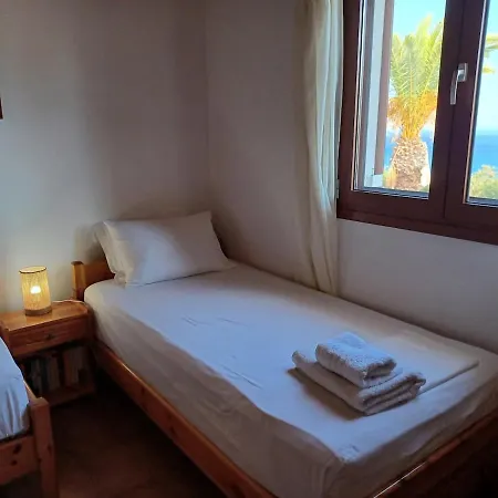 Nerissa 3, Two Bedroom House Holiday home Spartia (Kefalonia)