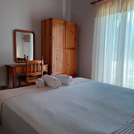 Nerissa 3, Two Bedroom House Σπίτι διακοπών *