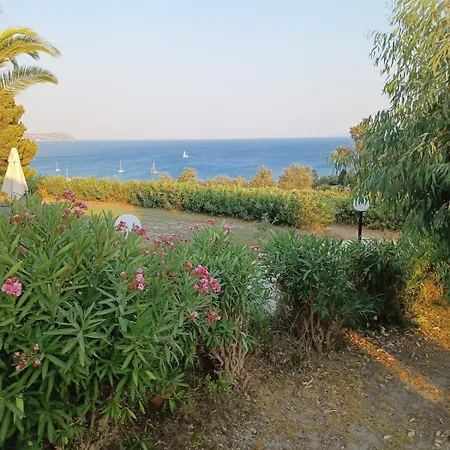 Nerissa 3, Two Bedroom House Spartia (Kefalonia)