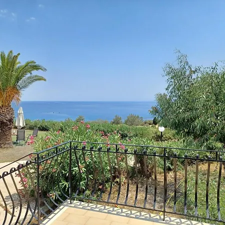Nerissa 3, Two Bedroom House * Spartia (Kefalonia)