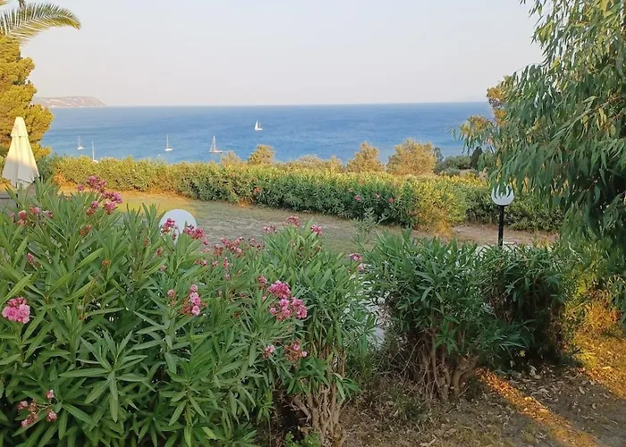 Nerissa 3, Two Bedroom House Spartia (Kefalonia)